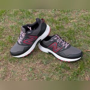 New Balance Black and Pink Running Shoes